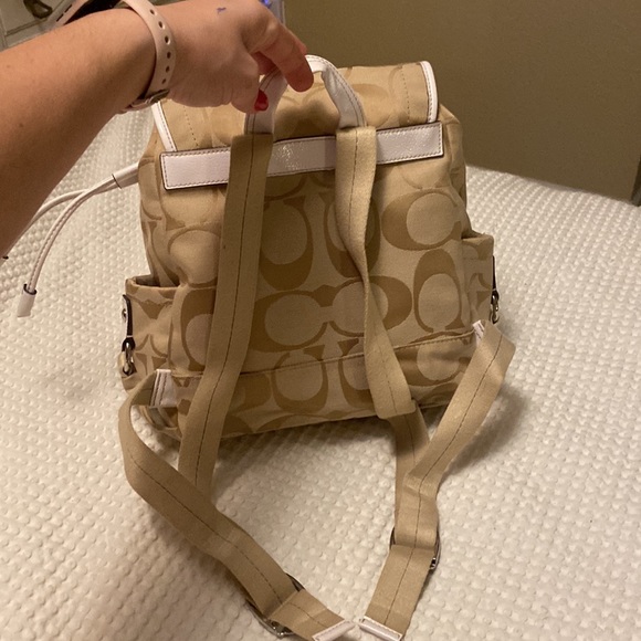 Tan Coach backpack - Picture 3 of 5